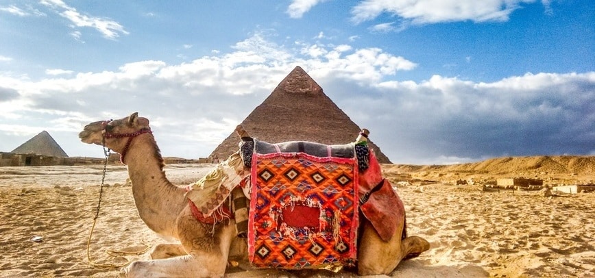 https://www.tripsinegypt.com/wp-content/uploads/2018/07/Giza-Pyramids-10-Days-Egypt-tour-TripsInEgypt.jpg