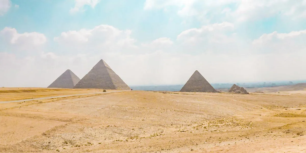 Tour to Pyramids from Port Said