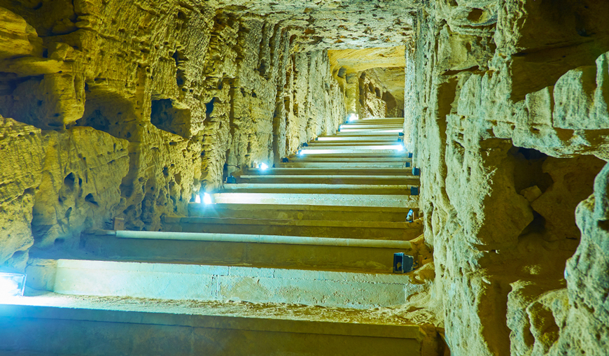 The Catacombs of Kom El-Shoqafa Facts | The Catacombs History and Discovery