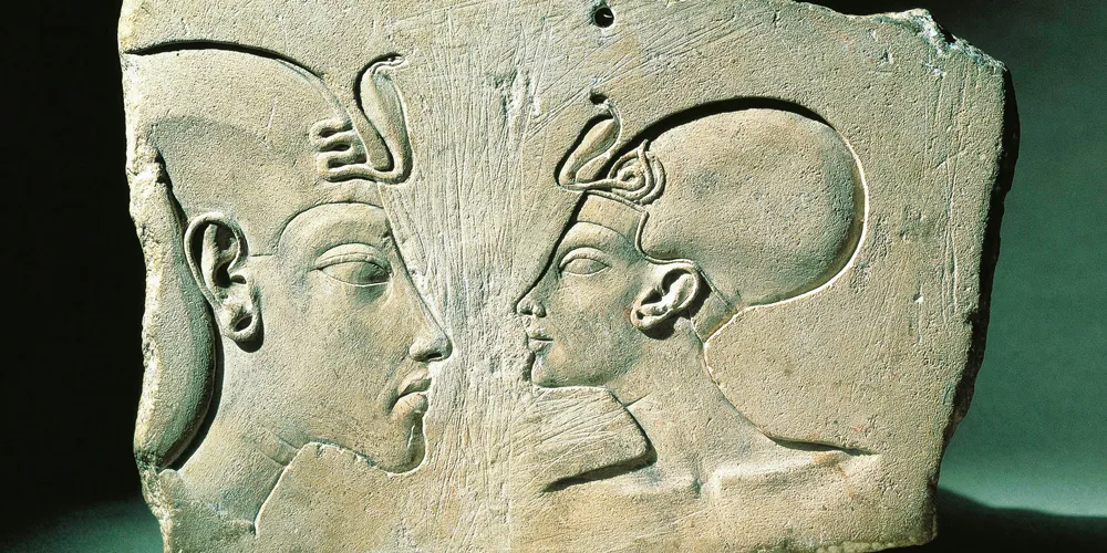 King Akhenaten and Nefertiti - Trips in Egypt