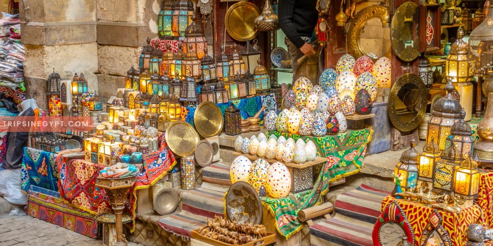 Khan El Khalili Bazaar Gallery – Trips in Egypt