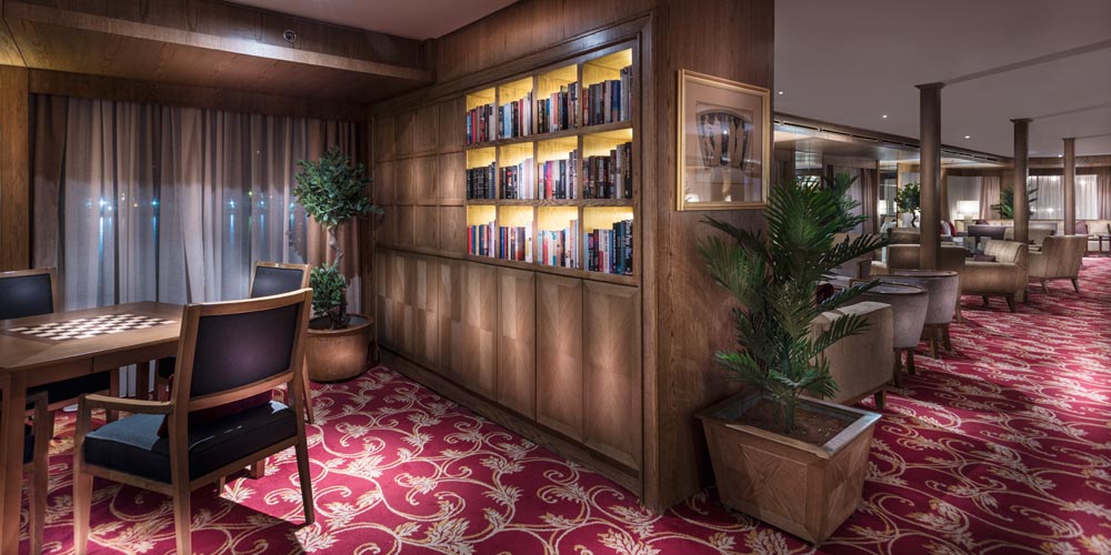Lounge Bar Library of Steigenberger Regency Nile Cruise – Trips in Egypt