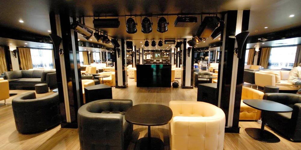 Lounge of Moon Dance Nile Cruise – Trips in Egypt