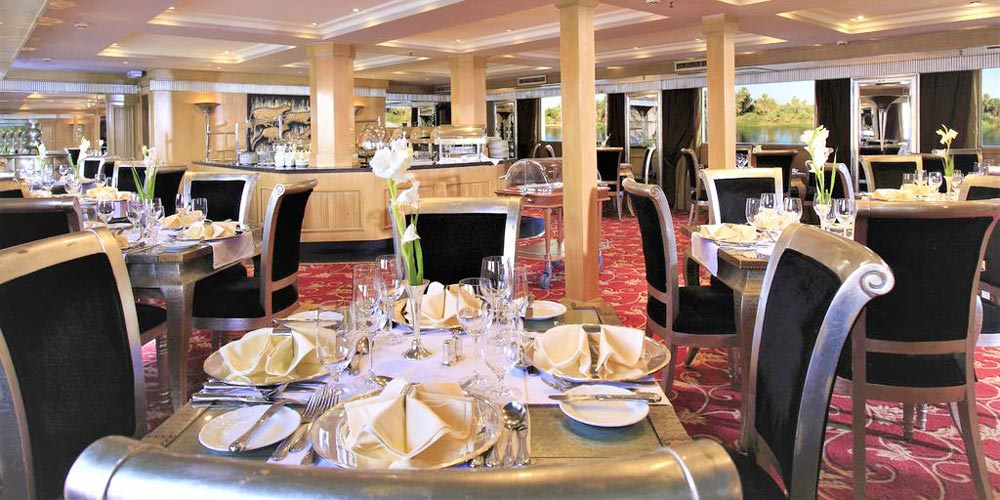 Restaurant of Jaz Senator Nile Cruise – Trips in Egypt