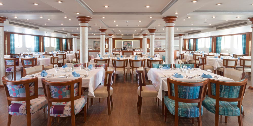 Resturant of MS Acamar Nile Cruise – Trips in Egypt