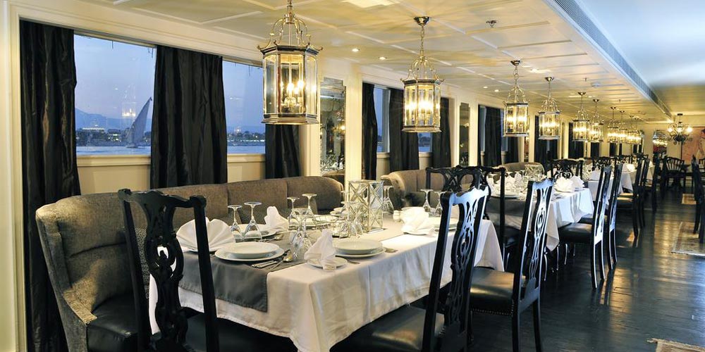 Resturant of MS Mayfair Nile Cruise – Trips in Egypt