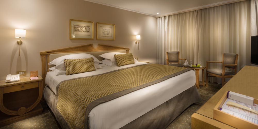 Standard Cabin of Steigenberger Regency Nile Cruise – Trips in Egypt