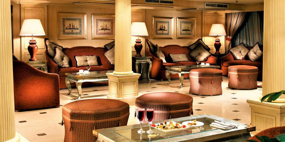 Suite of Crown Jubilee Nile Cruise – Trips in Egypt