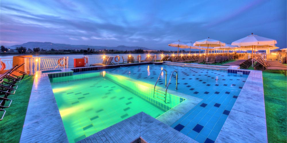 Swimming Pool of Steigenberger Legacy Nile Cruise – Trips in Egypt