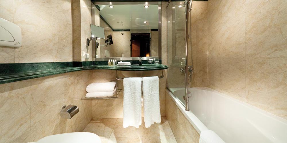 Bathroom of MS Esplanade Nile Cruise – Trips in Egypt