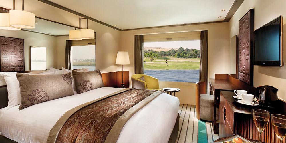 Bedroom of MS Esplanade Nile Cruise – Trips in Egypt