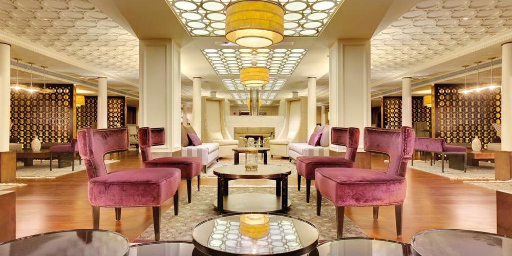 Guest Suite of MS Esplanade Nile Cruise – Trips in Egypt