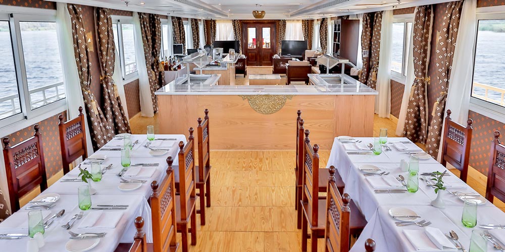 Resturant of Asiya Dahabiya Nile Cruise – Trips in Egypt