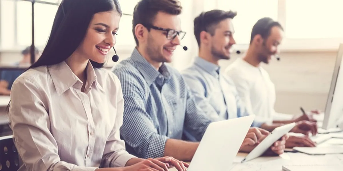 Customer-Service-Available-24-Hrs-Why-Trips-In-Egypt-Trips-In-Egypt