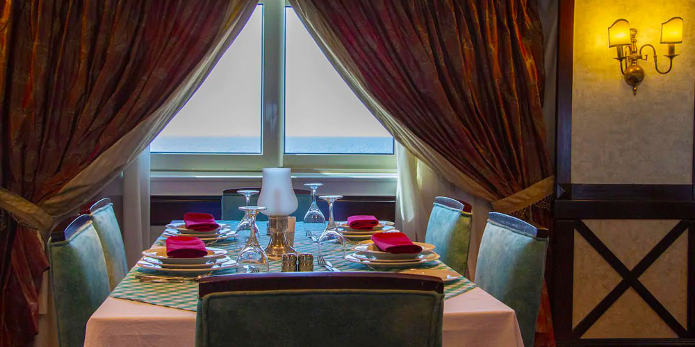 MS Nubian Sea Cruise Restaurant – Trips In Egypt