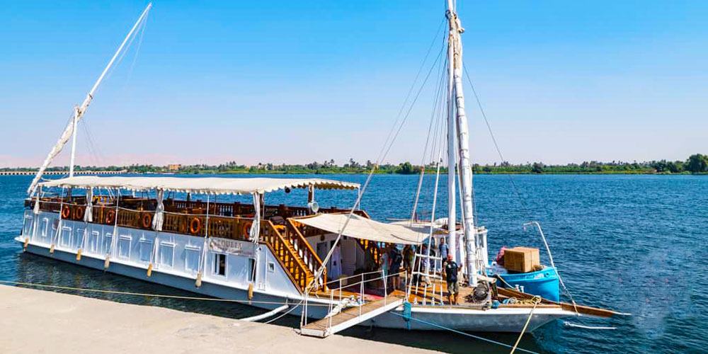 Princess Donia Dahabiya – Trips In Egypt