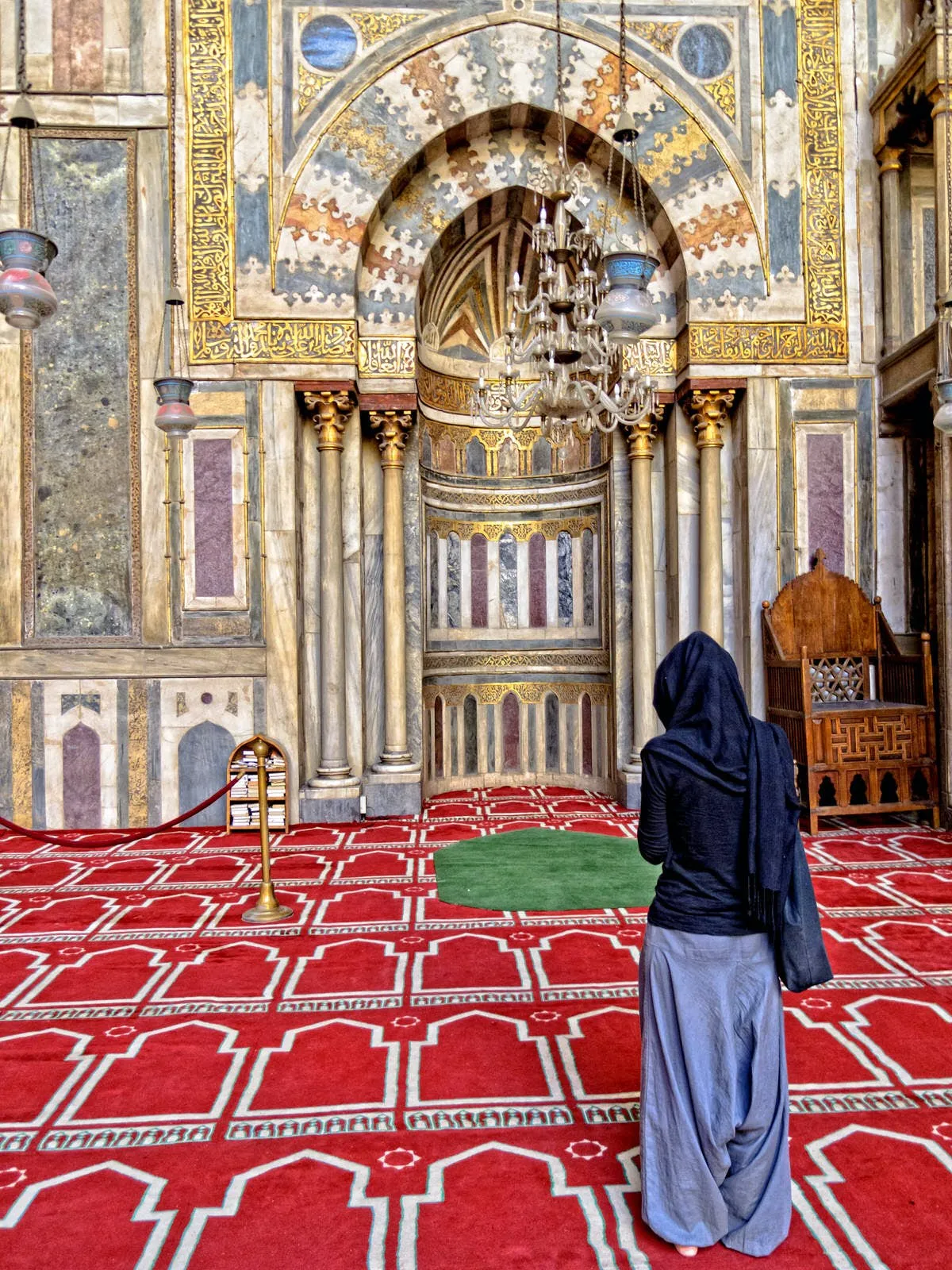 Etiquette-Egypt-Essential-trip-Information-Trips-In-Egypt
