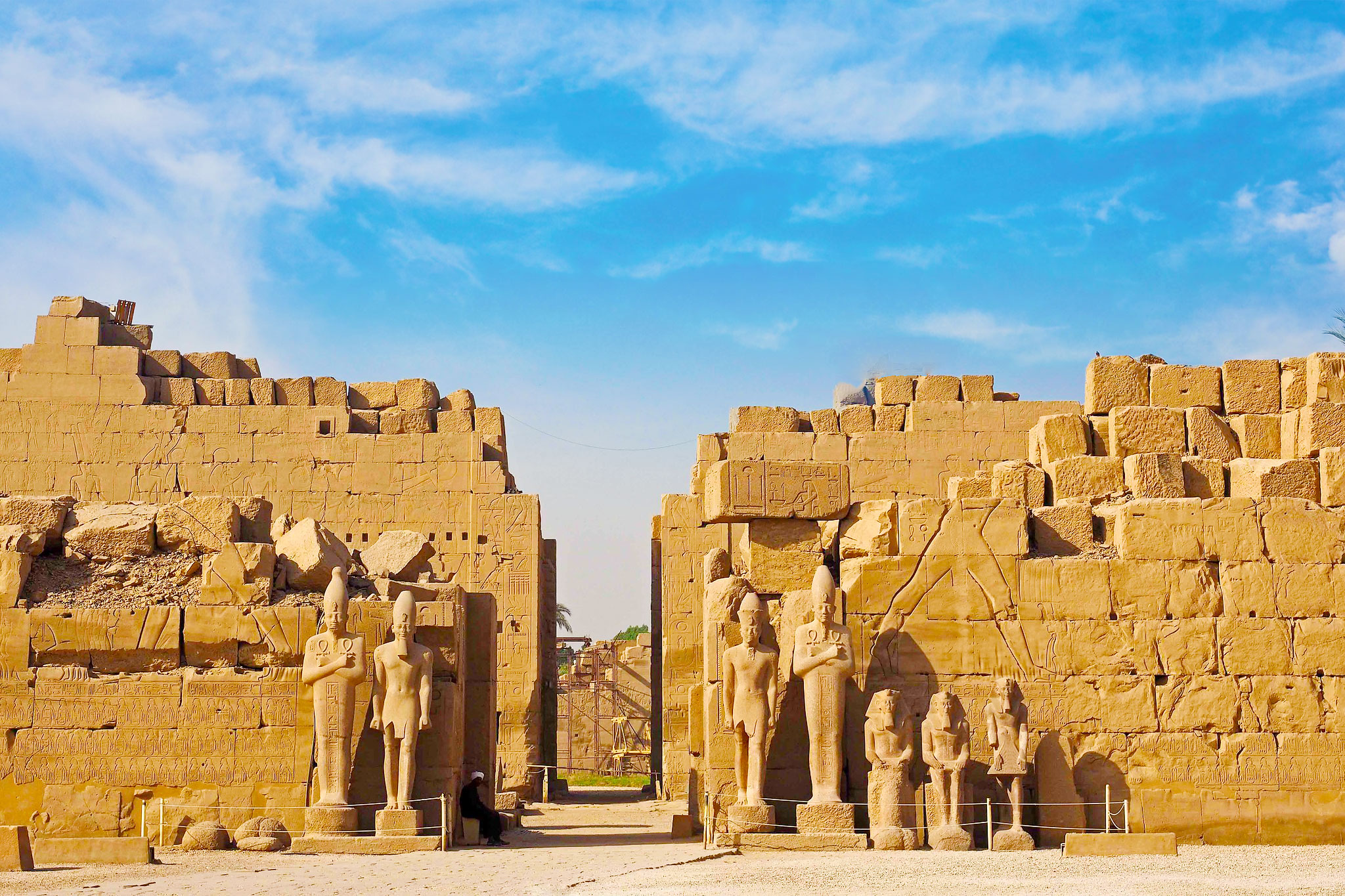 tourist attractions in luxor egypt