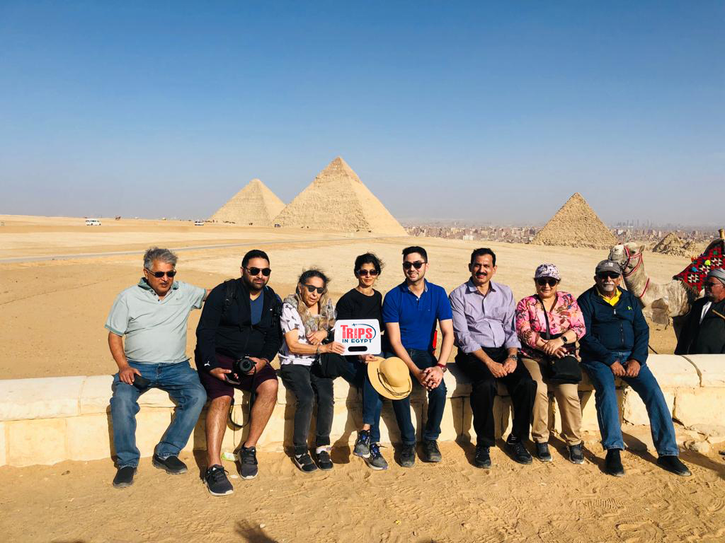 Trips in Egypt Customers at the Pyramids