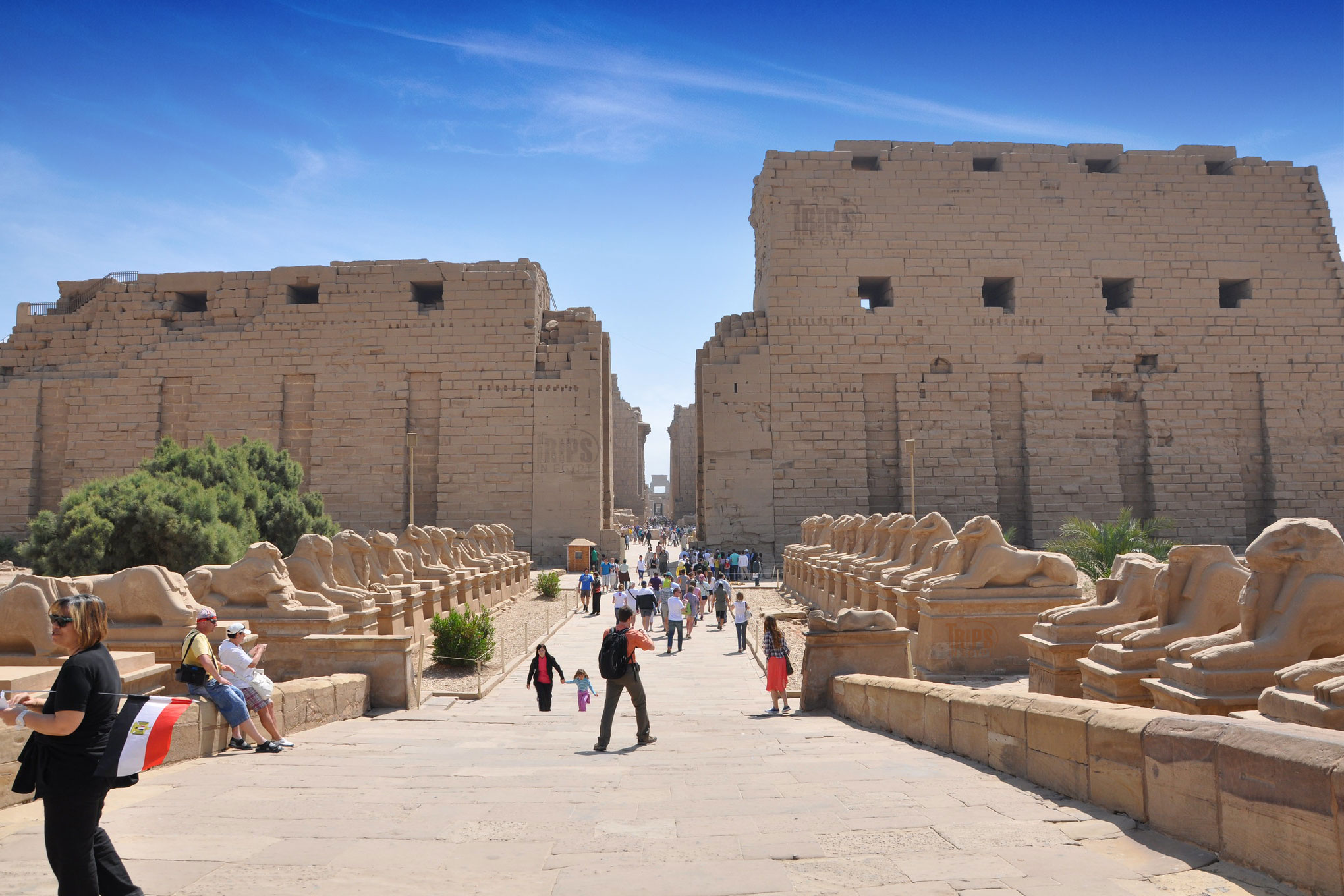 tourist attractions in luxor egypt