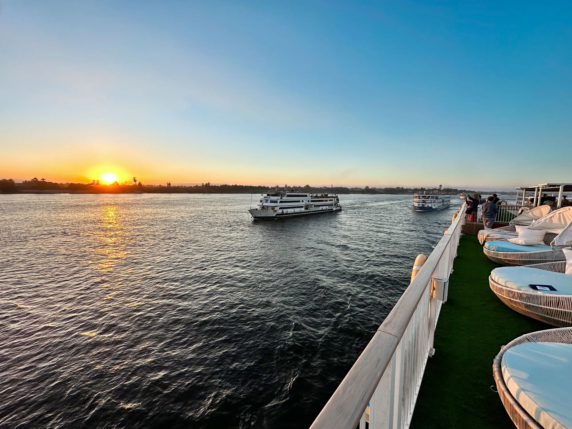 4 Days Romantic Adventure Nile Cruise with Abu Simbel
