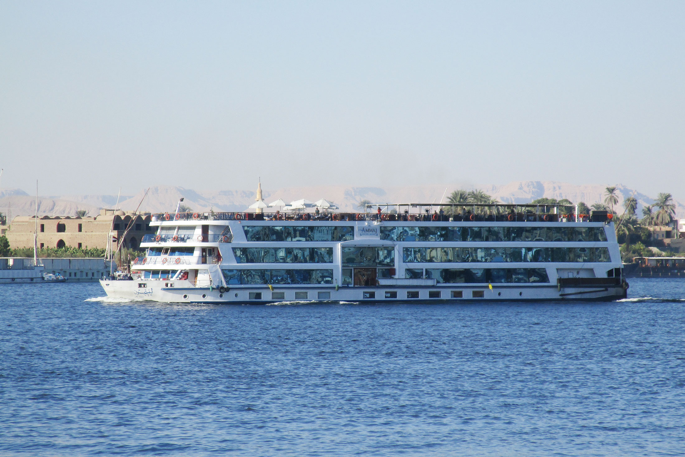 5 Days Newlyweds Nile Cruise From Luxor to Abu Simbel Tour in Egypt