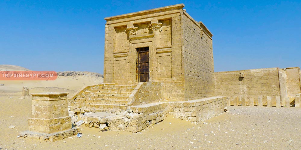 Tuna El-Gebel - Trips in Egypt