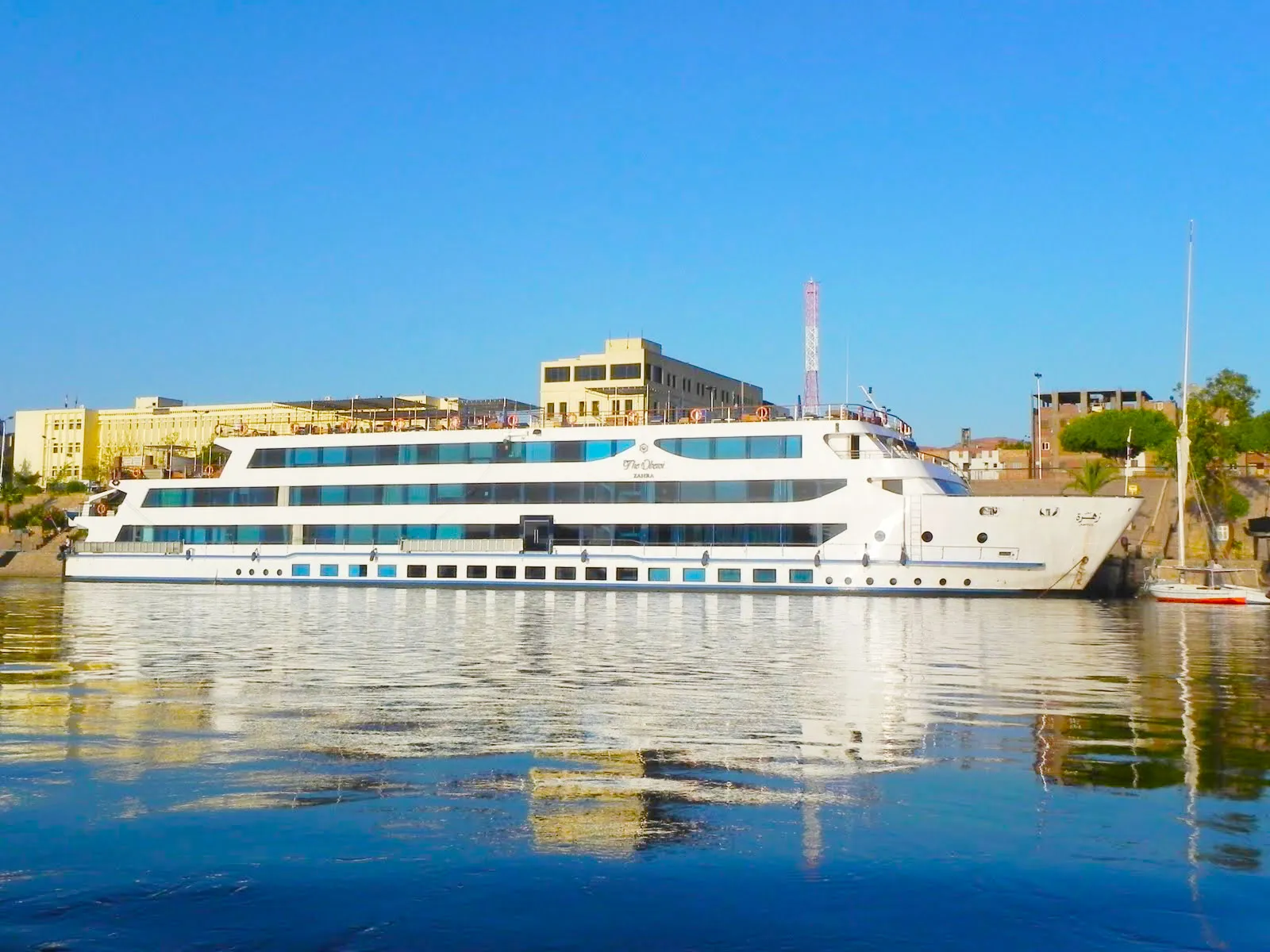 Luxurious 8 Days Cairo and Nile Cruise Vacation