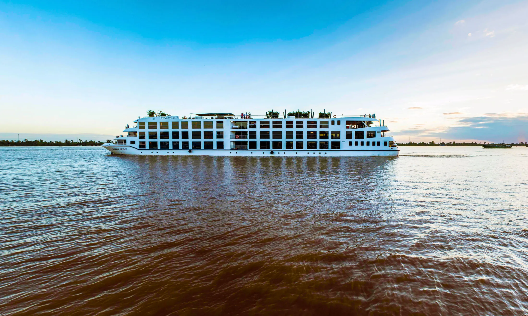5 Days Nile Cruise Including Abu Simbel in the Christmas