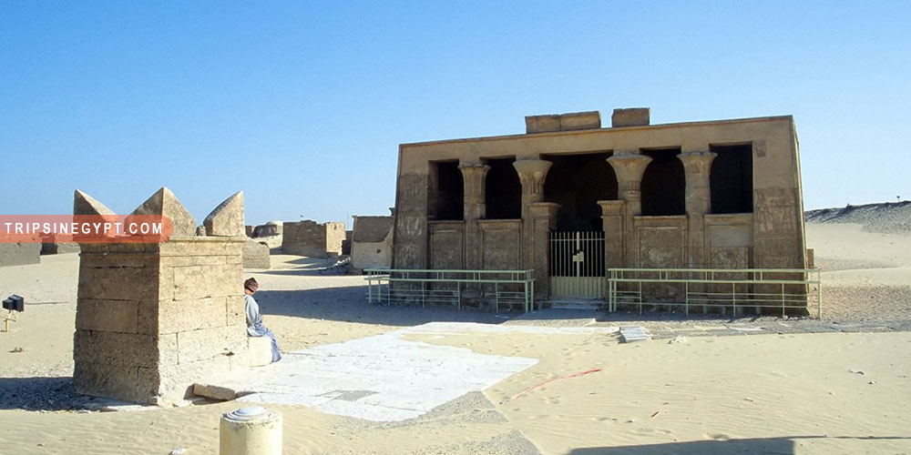 Tuna el Gebel Gallery (1) - Trips in Egypt