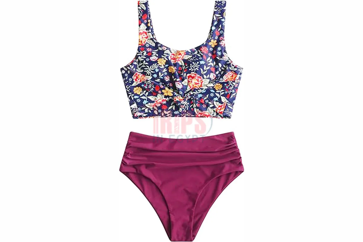 High-Waisted Bottoms - Dressing Appropriately for the Red Sea