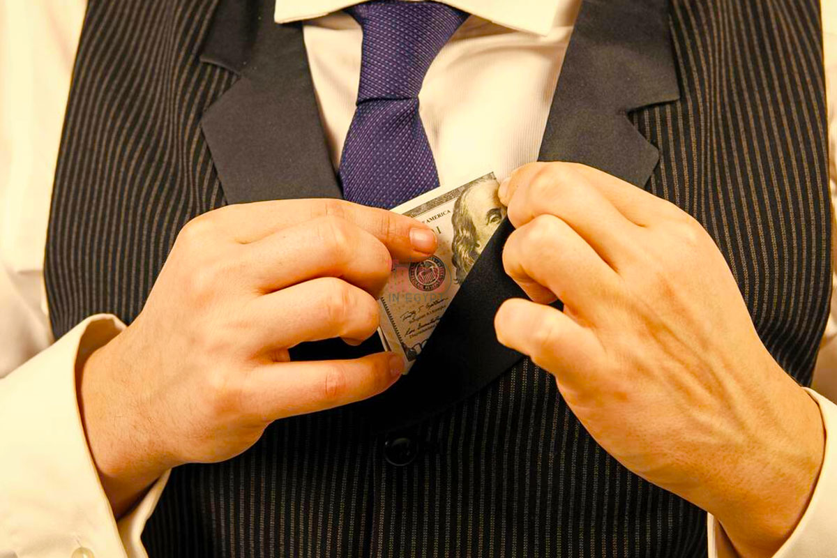 Why Tipping is Important in Egypt - Trips in Egypt