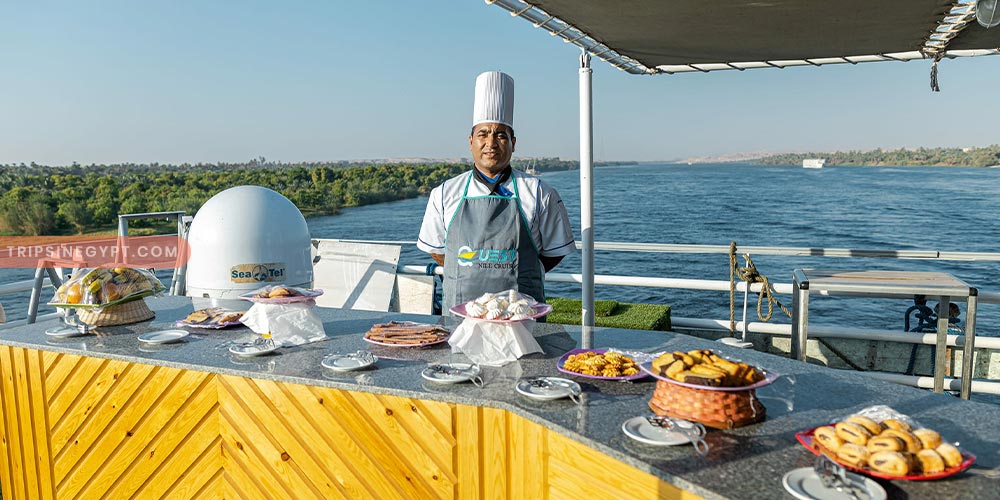 Restaurant of MS Nile Quest Nile Cruise – Trips in Egypt 15