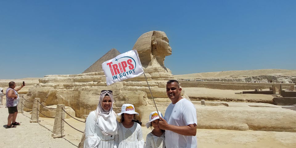 Trips in Egypt Client at Great Sphinx - Trips in Egypt (4)