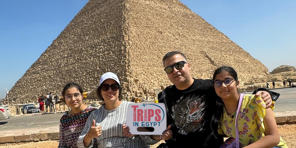 Trips in Egypt Client at The Great Pyramid - Trips in Egypt (2)