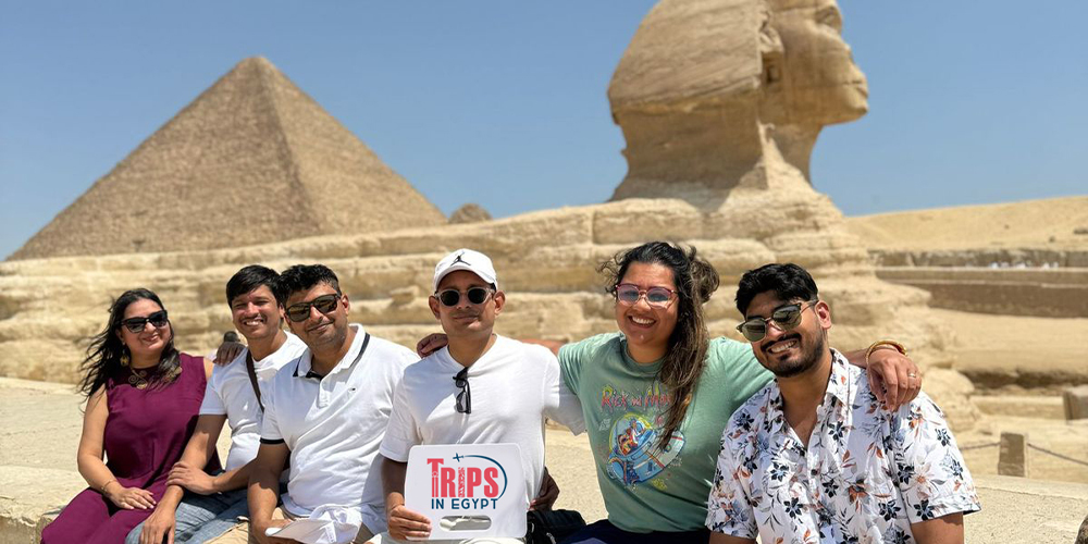 Trips in Egypt Clients at the Great Sphinx - Trips in Egypt