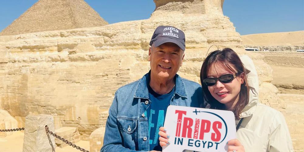 Trips in Egypt Clients at the Sphinx - Trips in Egypt