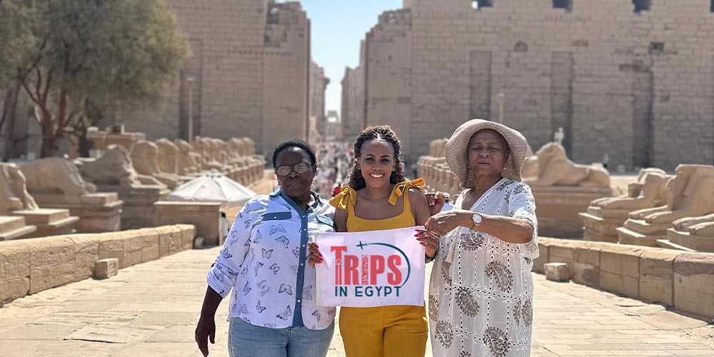 Trips in Egypt Clients at Karnak Temple - Trips in Egypt 2