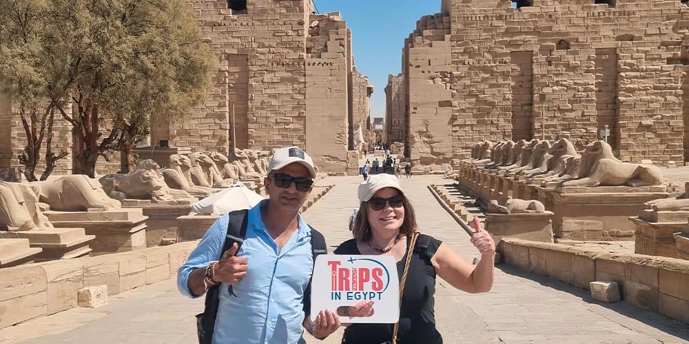 Trips in Egypt Clients at Karnak Temple - Trips in Egypt