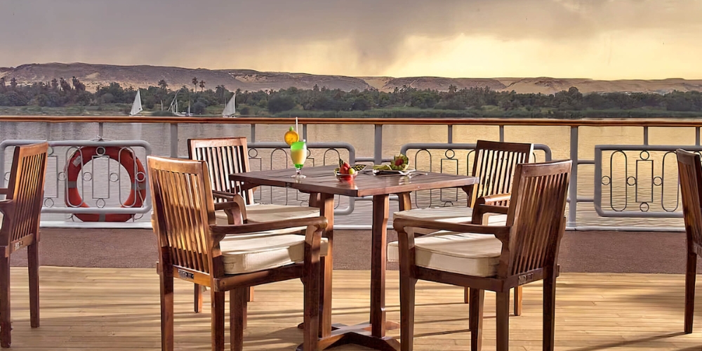 Lounge of Sonesta Star Goddess-nile Cruise - Trips in Egypt