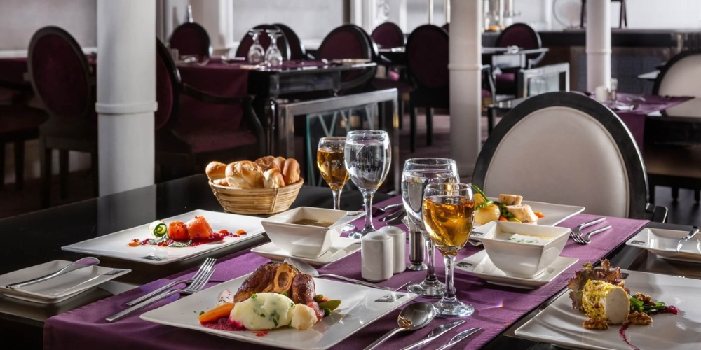 Restaurant of Ms Farah Nile Cruise - Trips in Egypt