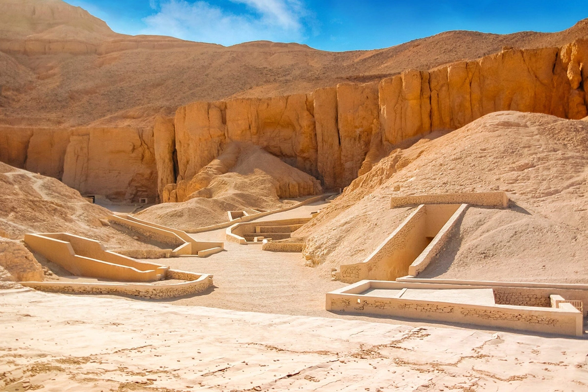 Valley of the Kings Tour Price - Trips in Egypt.webp